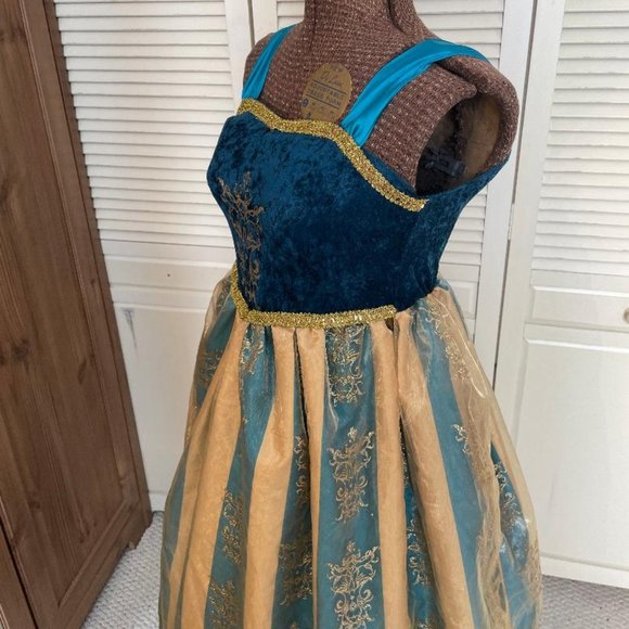 Anna's Coronation Gown Dress-Up or Halloween Costume Children's Size 7/8 - Picture 4 of 16